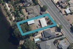 571 River Road, Fairfield, Hamilton