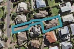 34 Mandeville Place, Unsworth Heights, Auckland