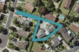 1/8 Theban Place, Totara Vale, Auckland