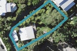 35 Eastcliffe Road, Castor Bay, Auckland