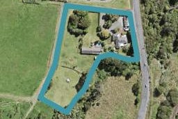 202 Waitakere Road, Henderson