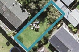 13E Ranch Avenue, Beach Haven, Auckland