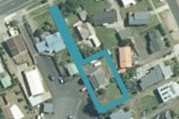 21A Wallis Street, Raglan