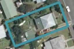 32 Mcphee Street, Dannevirke