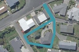 8 Clayton Street, Saint Clair, Dunedin