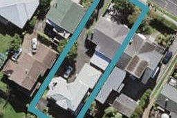 2/233 Mount Albert Road, Sandringham, Auckland