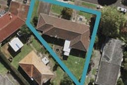 1/3 Winspear Place, Manukau, Auckland