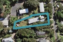 9 Albert Crescent, Ostend, Waiheke Island