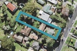 19 Stottholm Road, Titirangi, Auckland