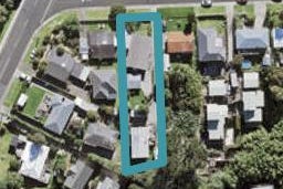 1/1 Fordham Street, Beach Haven, Auckland