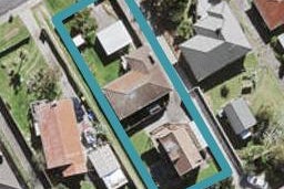 2/25 Fairclough Road, Beach Haven, Auckland