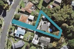 17 Betsland Crescent, Hillcrest, Auckland