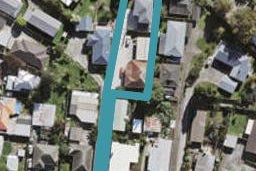 1/12 Tonar Street, Northcote, Auckland