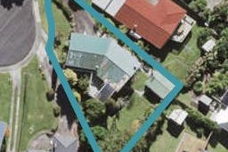 10 Fairlea Road, Te Atatu South, Auckland