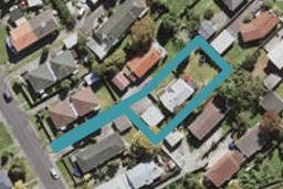 15 Mannering Place, Hillcrest, Auckland