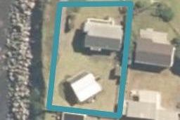 11 Beach Road, Mokau, Mōkau