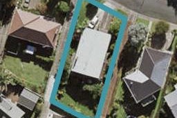 10 James Evans Drive, Northcote, Auckland