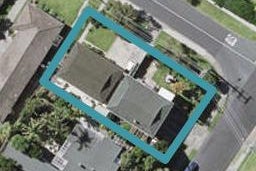 2/33 Eversleigh Road, Belmont, Auckland