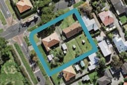 102/44 Canal Road, Avondale, Auckland