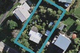 5 Moana Avenue, Surfdale, Waiheke Island