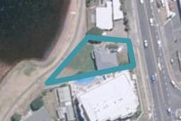207 Lake Terrace, Waipahihi, Taupo