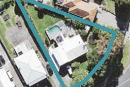 51 Cliff View Drive, Green Bay, Auckland