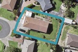 10 Struan Place, Highland Park, Auckland