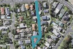 17A Old Lake Road, Narrow Neck, Auckland