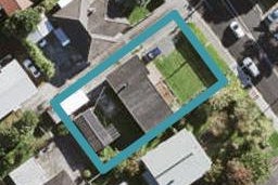 305 Richardson Road, New Windsor, Auckland