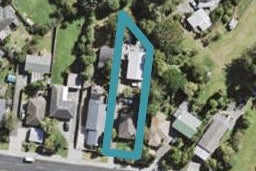 1/14 Parrs Cross Road, Henderson, Auckland