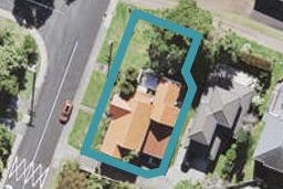 18 Vardon Road, Green Bay, Auckland