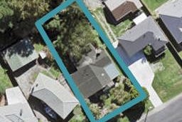 8 Fairclough Road, Beach Haven, Auckland