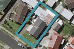 12 Dillon Crescent, Clover Park, Auckland