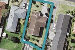 90 Dalwhinnie Parade, Highland Park, Auckland