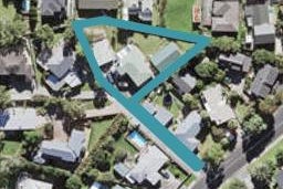 9 Lantana Road, Green Bay, Auckland