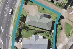 1/132 Botany Road, Botany Downs, Auckland