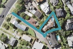 1 Shearwater Rise, Rothesay Bay, Auckland