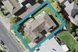 2/60 Sandspit Road, Cockle Bay, Auckland