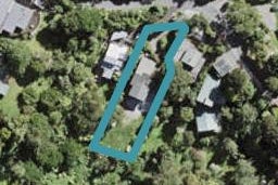 9 McEldowney Road, Titirangi, Auckland