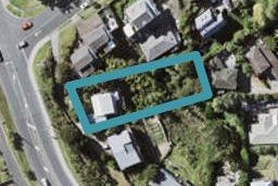 1/629 East Coast Road, Browns Bay, North Shore City
