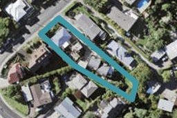 1/26 Colmar Road, Mellons Bay, Auckland