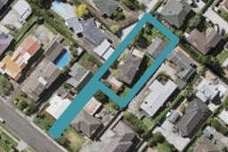 15 Corunna Road, Milford, Auckland