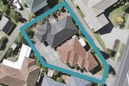 1/95 Botany Road, Botany Downs, Auckland