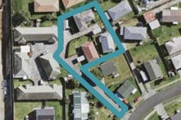 2/9 Solveig Place, Randwick Park, Auckland