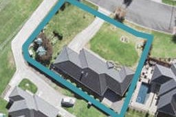 21 Crabb Fields Lane, Riverhead, Riverhead
