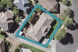 25 Leicester Parade, Somerville, Manukau