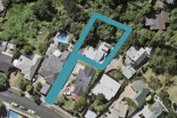 13A Blackett Crescent, Meadowbank, Auckland