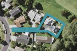 2/17 Ronald Macken Place, Windsor Park, Auckland