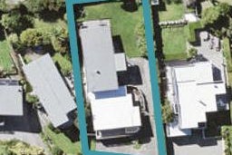 2/17 Jellicoe Road, Murrays Bay, Auckland