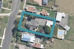 12 Paraekaretu Street, Hunterville